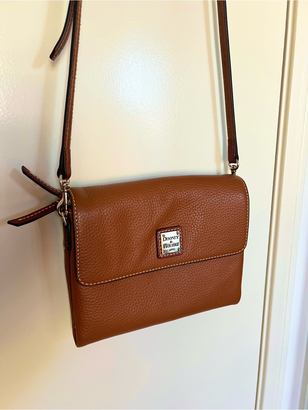 Dooney & Bourke Caramel Pebble Grain Leather Hunter Crossbody Purse